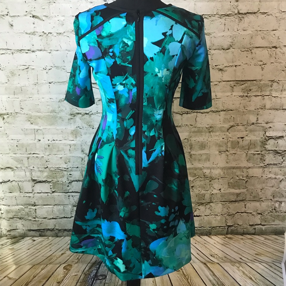 🌸🌸 VINCE CAMUTO DRESS 🌸🌸 - Picture 2 of 8